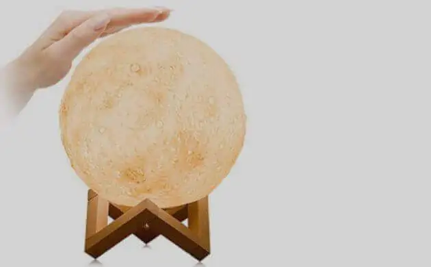 Regalos para San Valentín lámpara luna